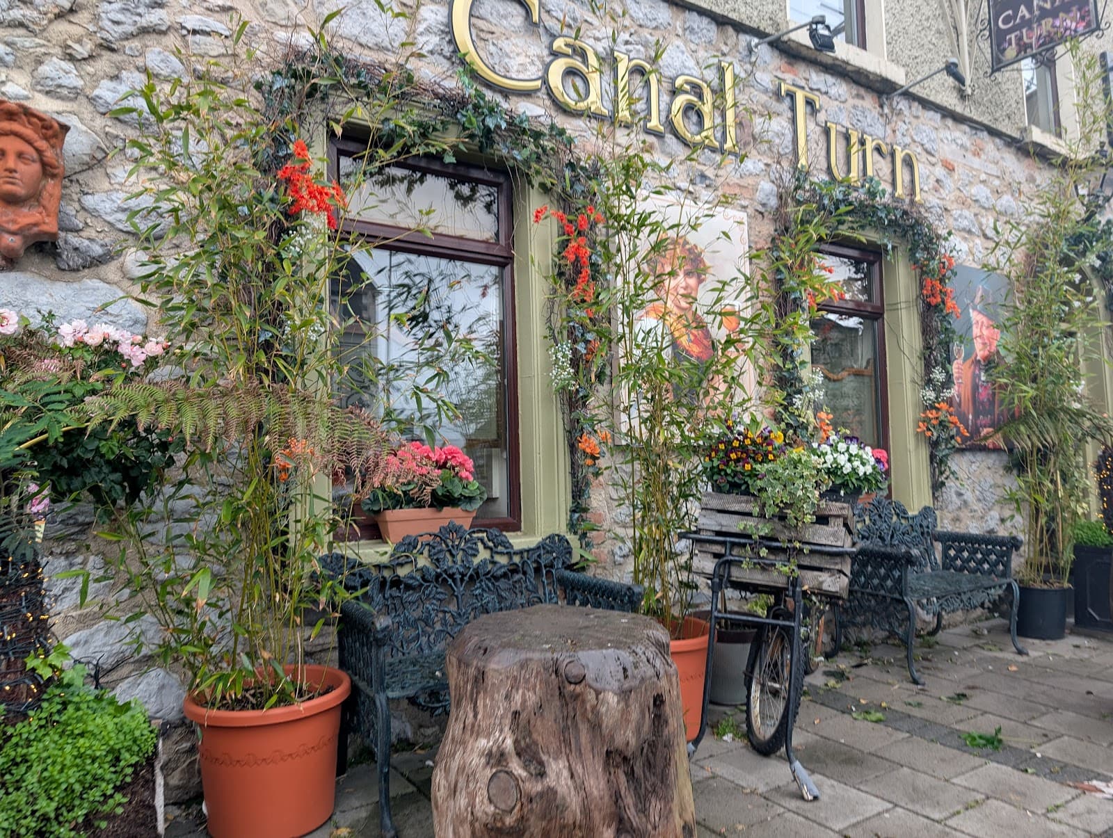 The Canal Turn — Irish pub in Ballymahon