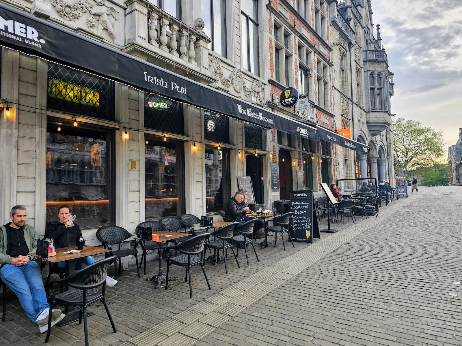 The Celtic Towers Irish Pub — Irish pub in Ghent