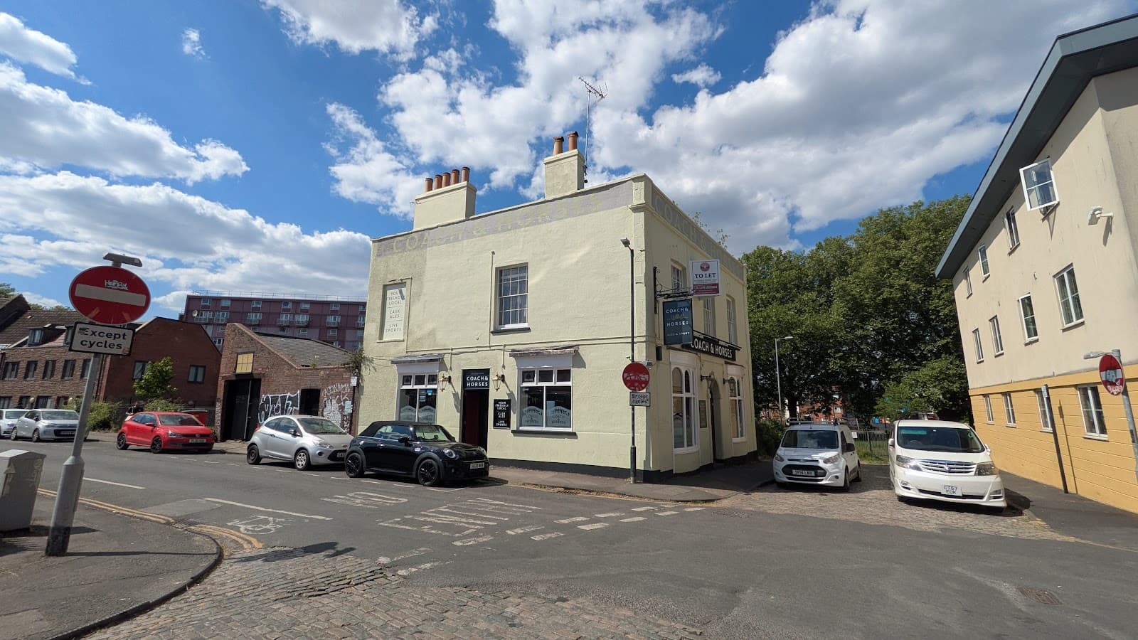 The Coach and Horses — Irish pub in Bristol
