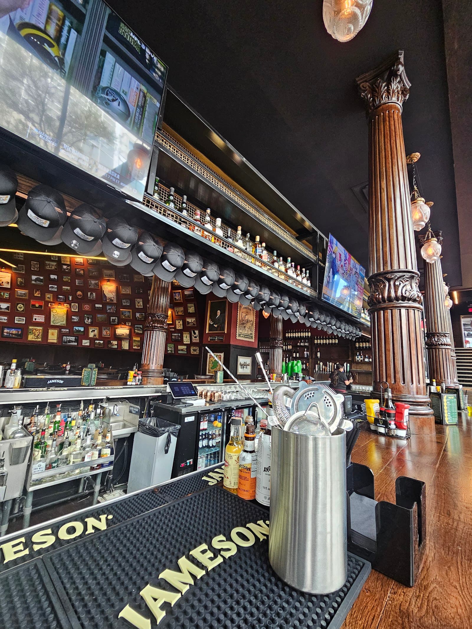 The Crafty Irishman at Victory Park — Irish pub in Dallas