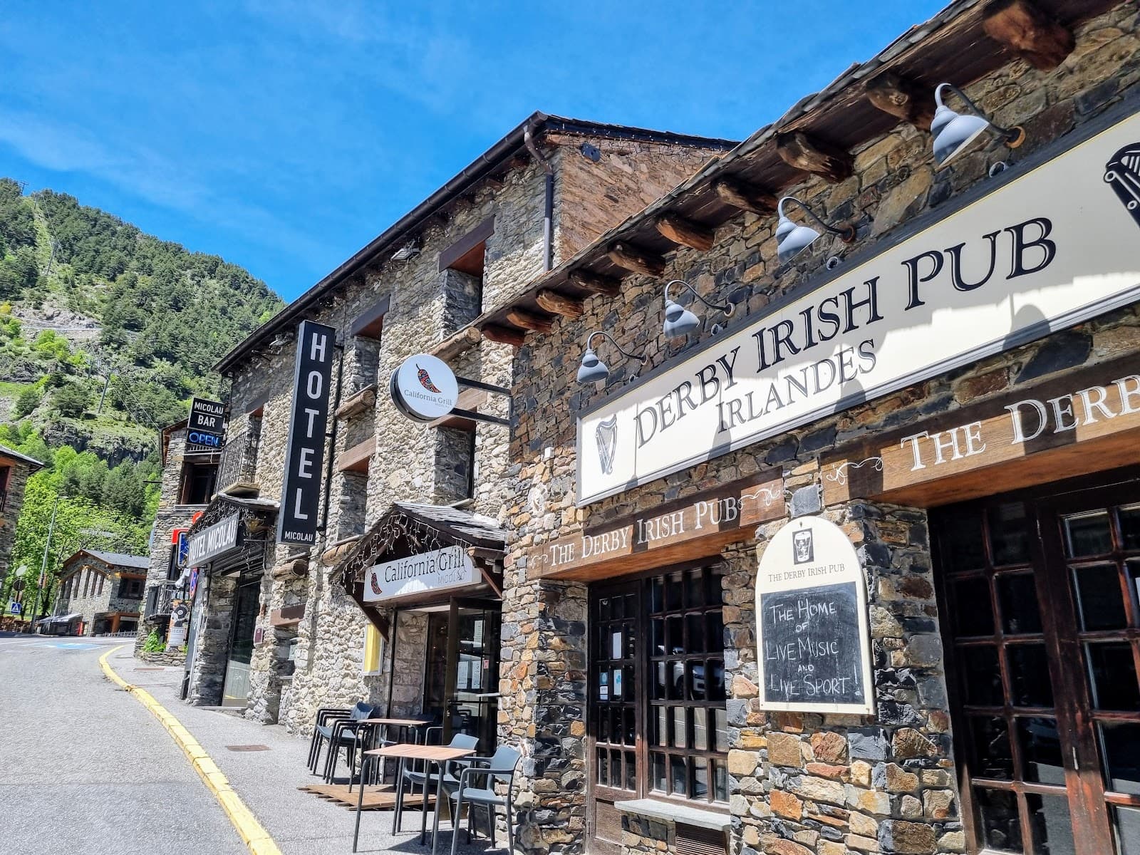 The Derby Irish Pub — Irish pub in Arinsal