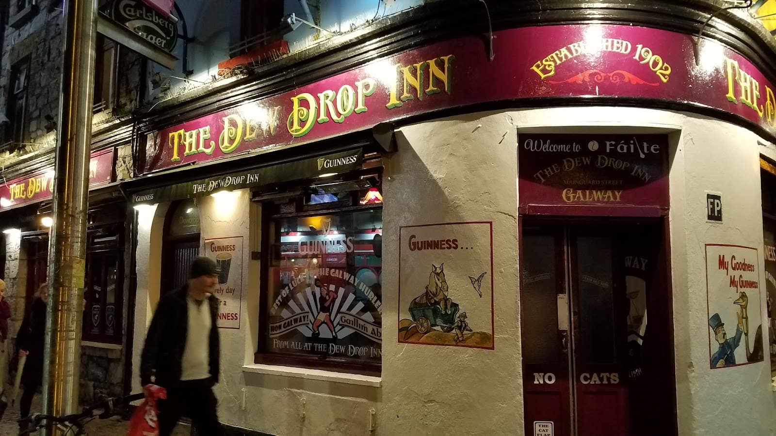The Dew Drop Inn — Irish pub in Galway