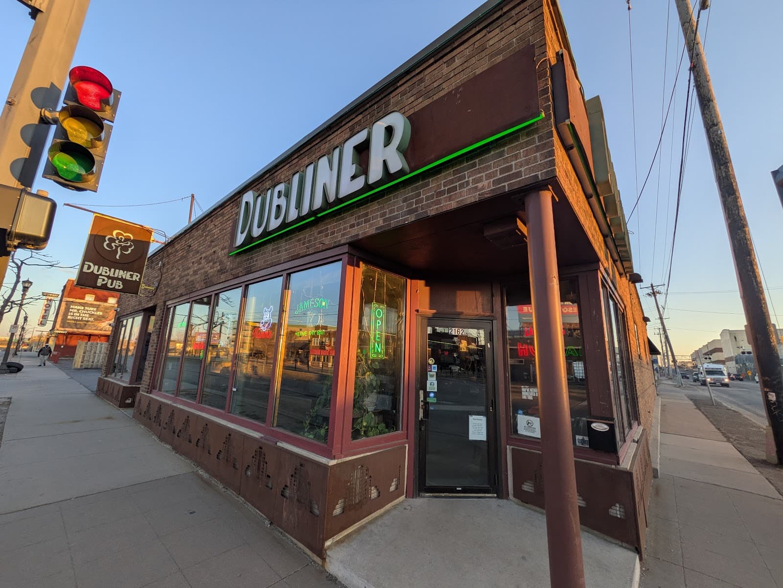 The Dubliner Pub — Irish pub in St Paul