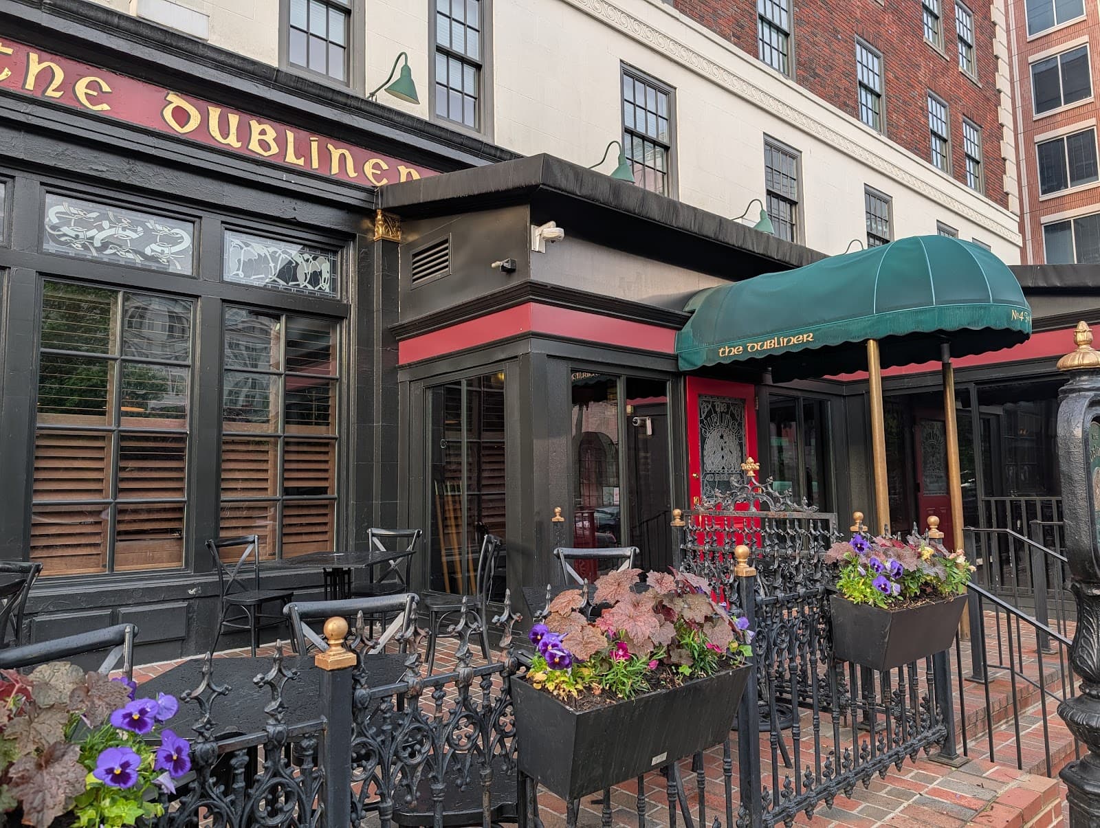 The Dubliner Restaurant — Irish pub in Washington DC