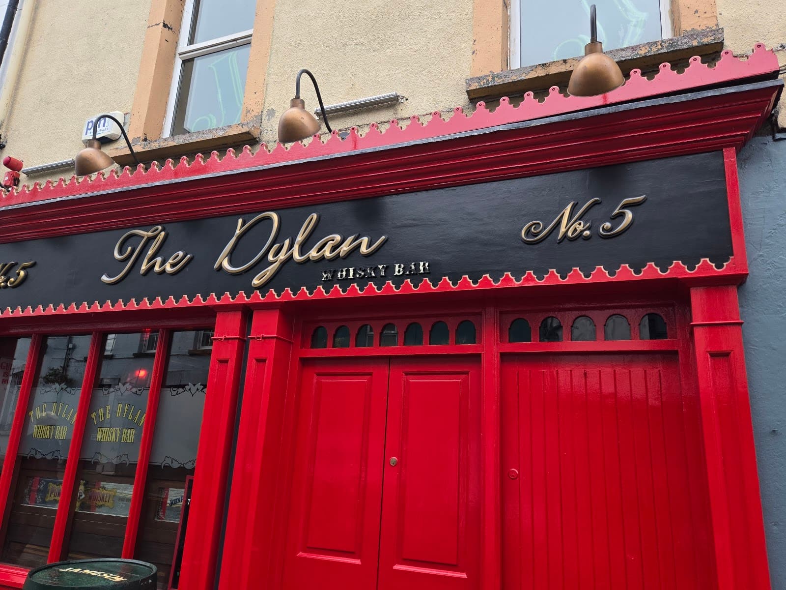 The Dylan Whisky Bar — Irish pub in Kilkenny