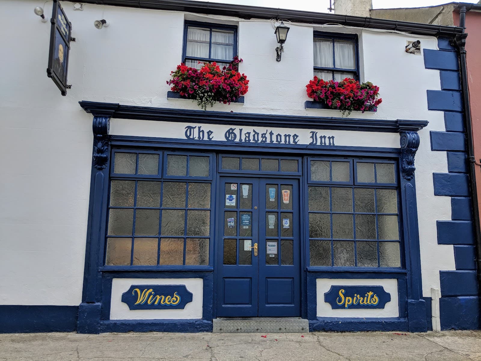 The Gladstone Inn — Irish pub in Skerries