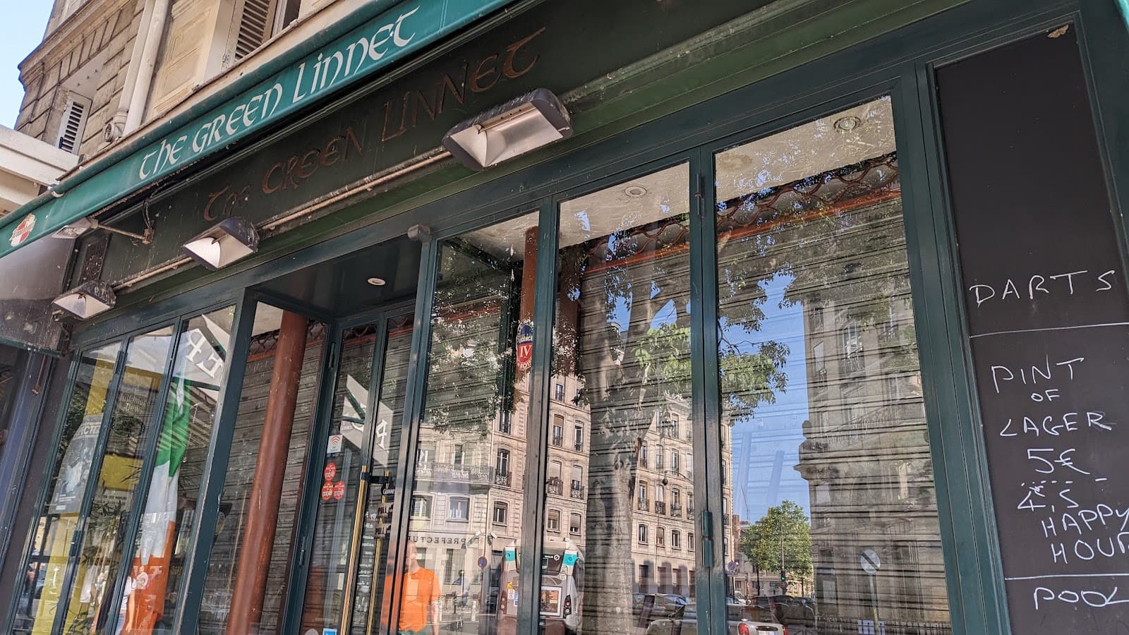 The Green Linnet — Irish pub in Paris