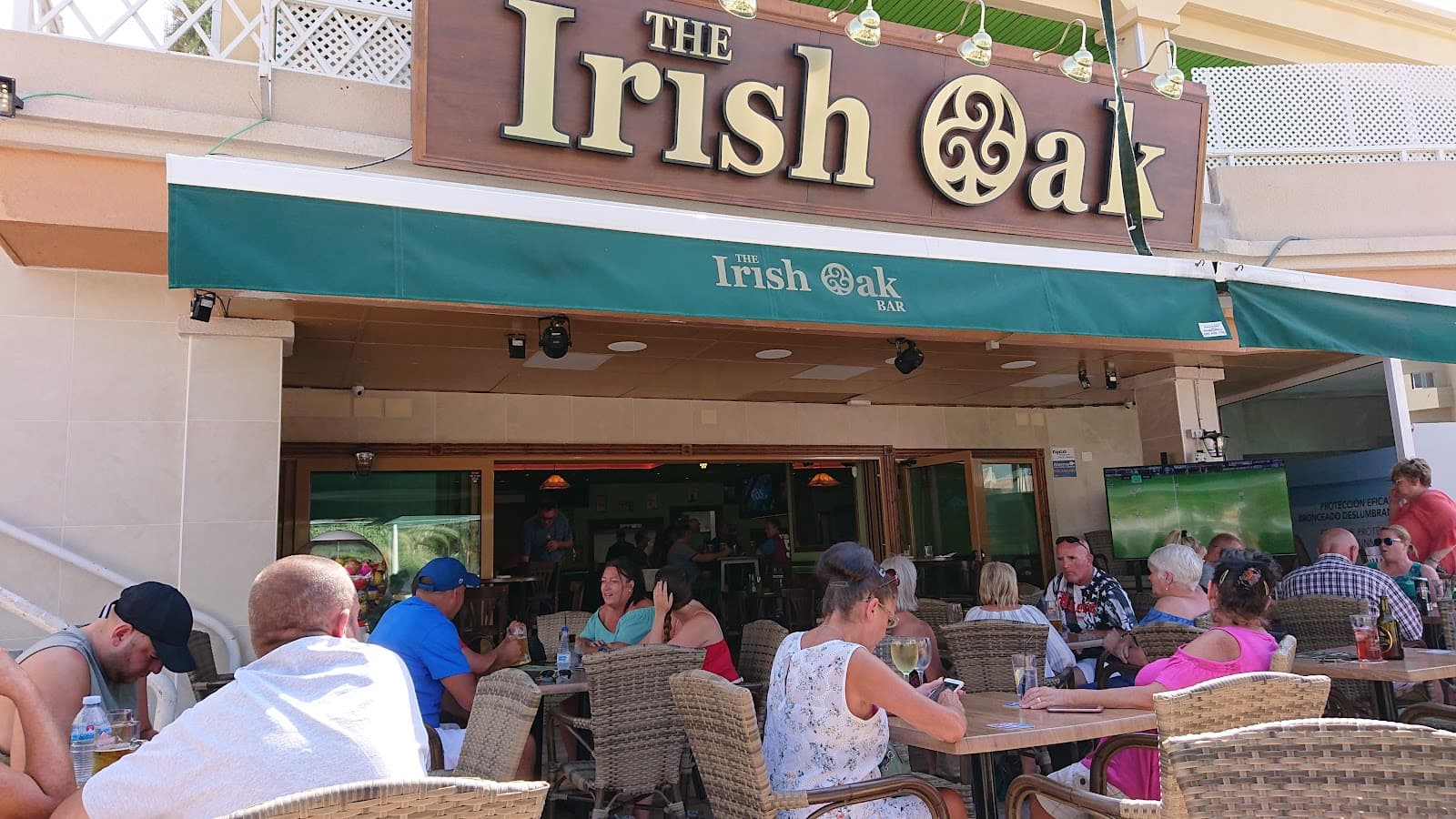 The Irish Oak L.A. — Irish pub in Tenerife