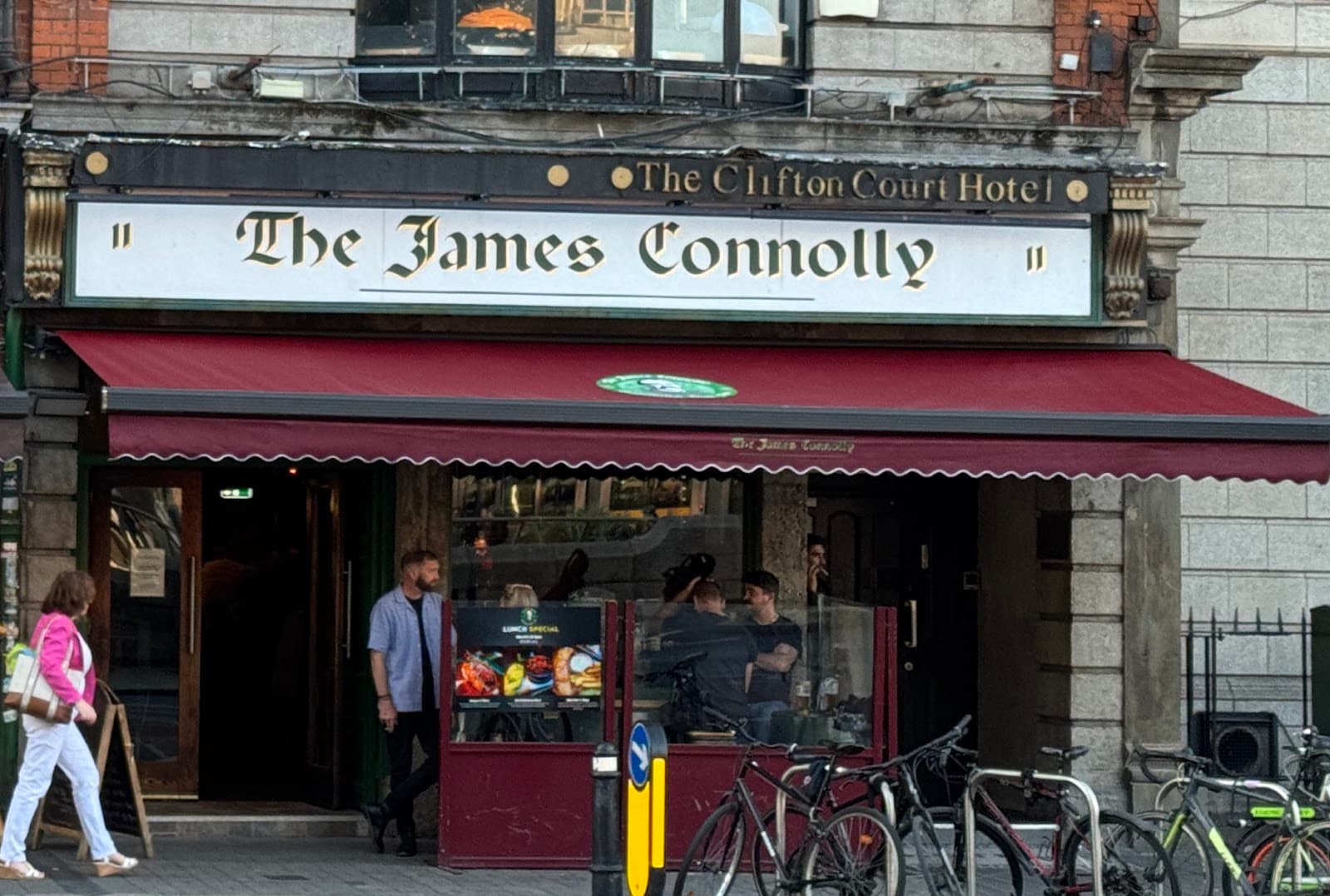 The James Connolly Pub — Irish pub in Dublin