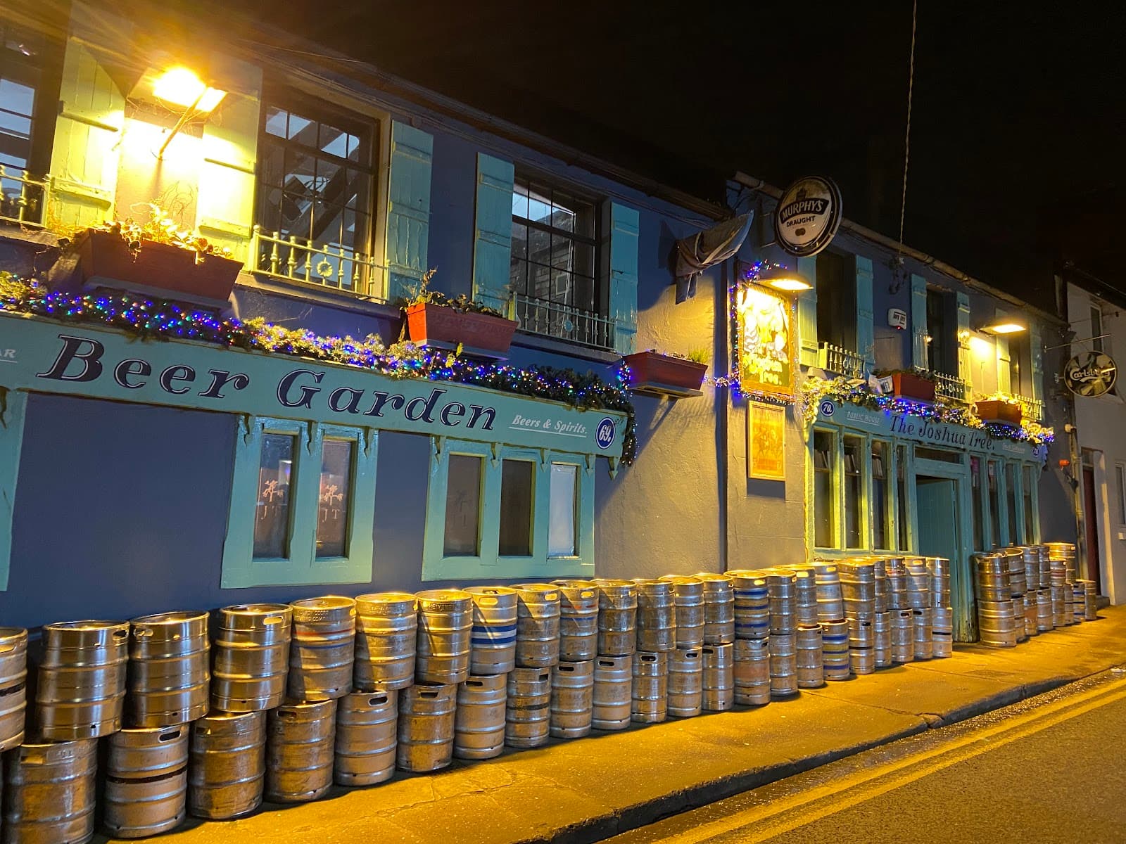 The Joshua Tree — Irish pub in Cork