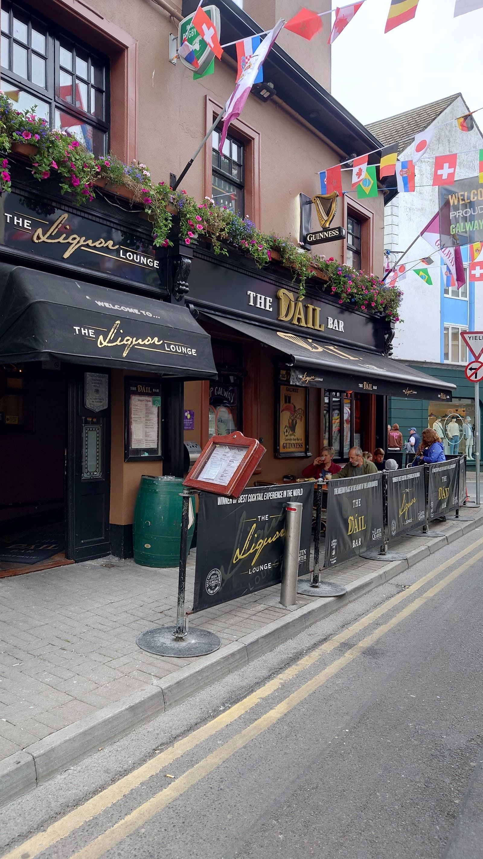 The Liquor Lounge — Irish pub in Galway