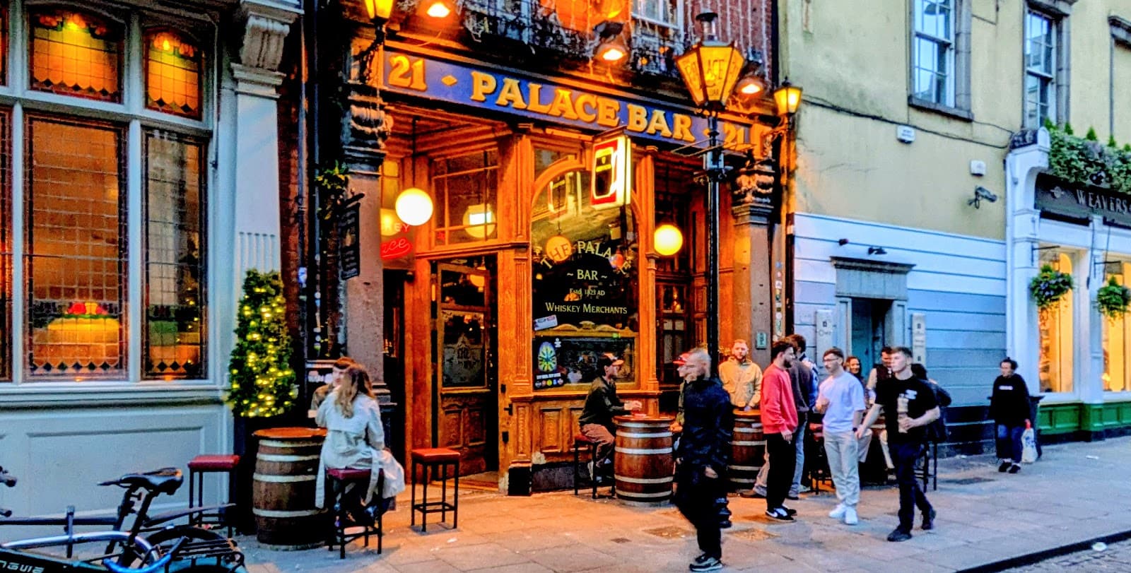 The Palace Bar — Irish pub in Dublin