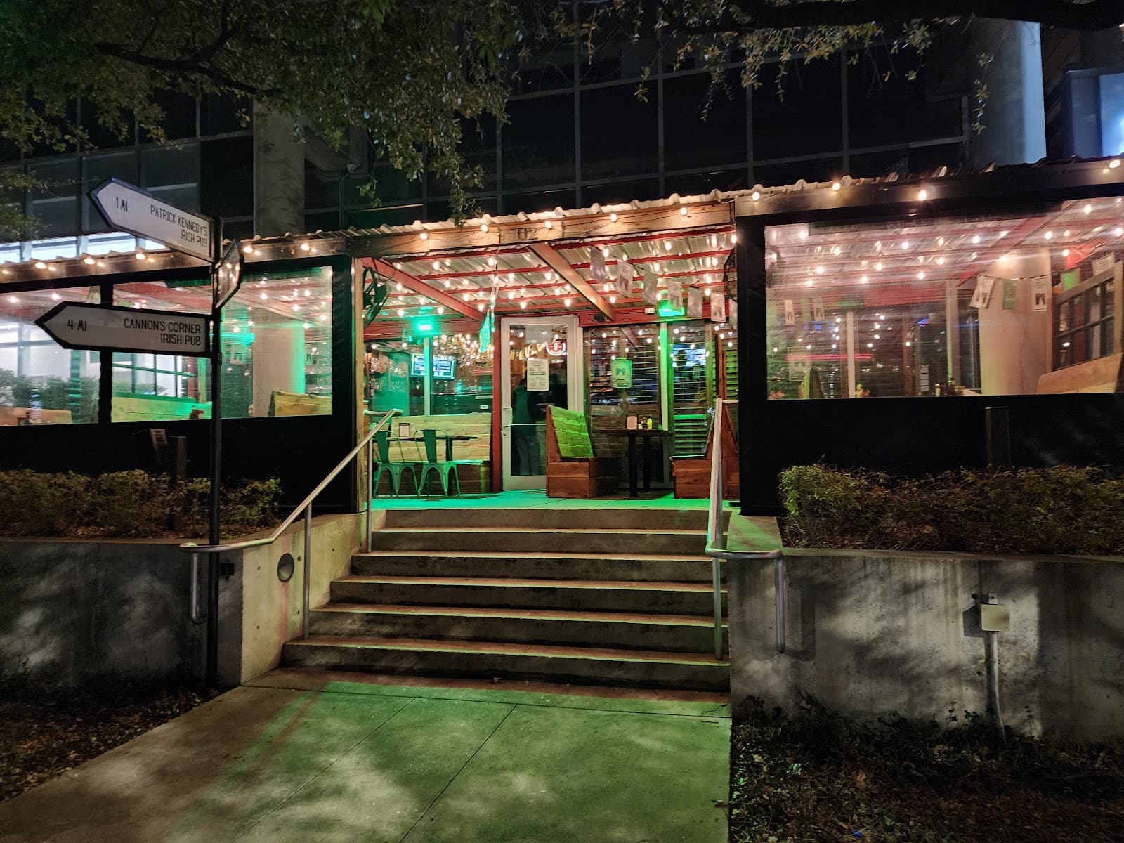 The Playwright Irish Pub — Irish pub in Dallas
