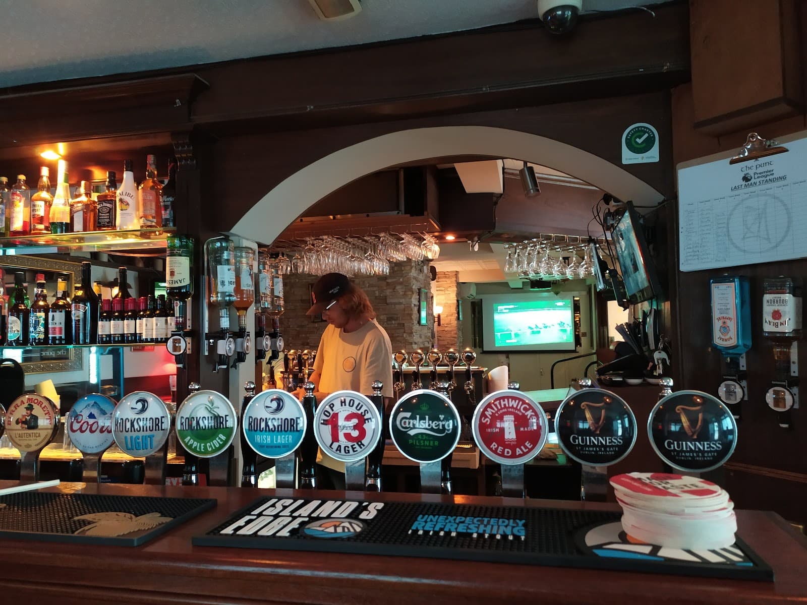 The Punt Pub & Cafe — Irish pub in Drogheda