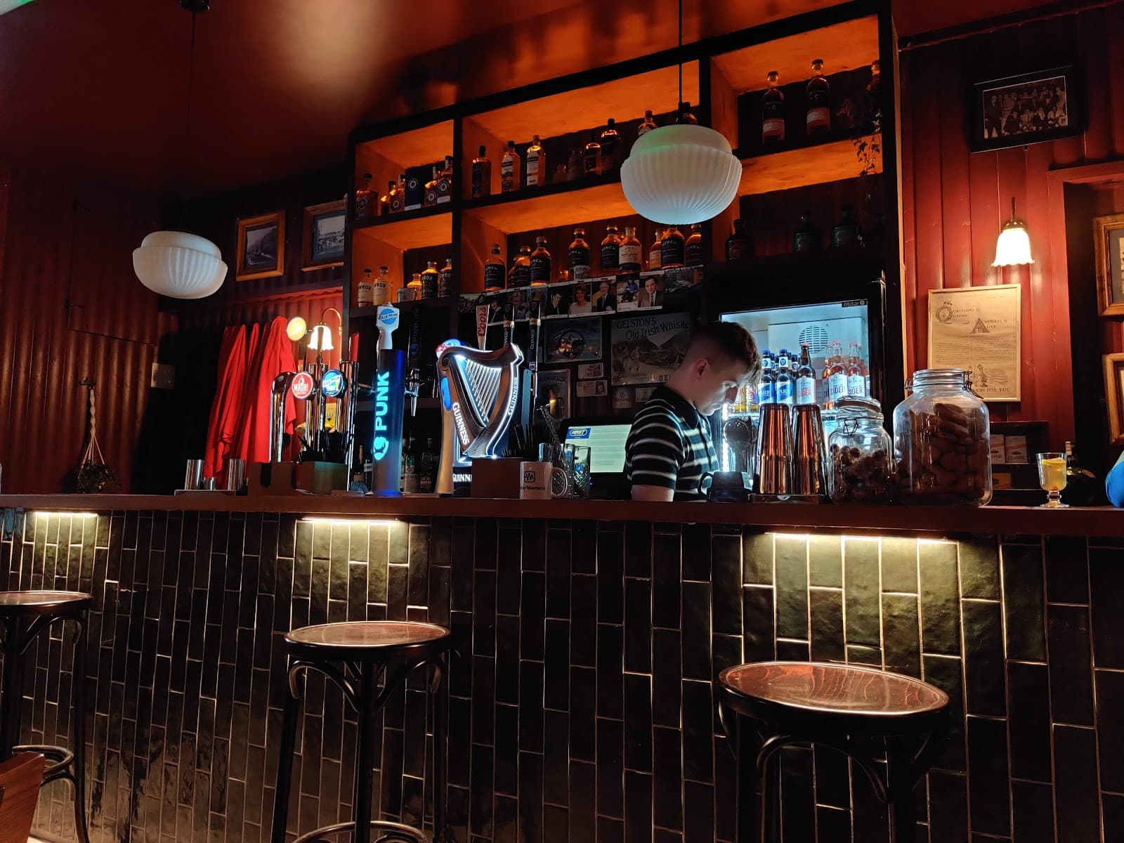 The Reporter — Irish pub in Belfast