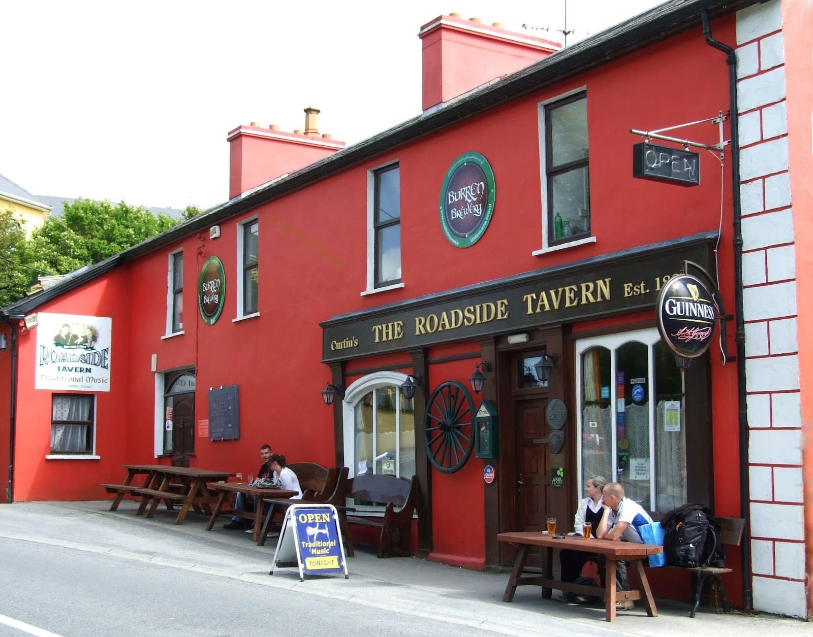 The Roadside Tavern — Irish pub in Lisdoonvarna