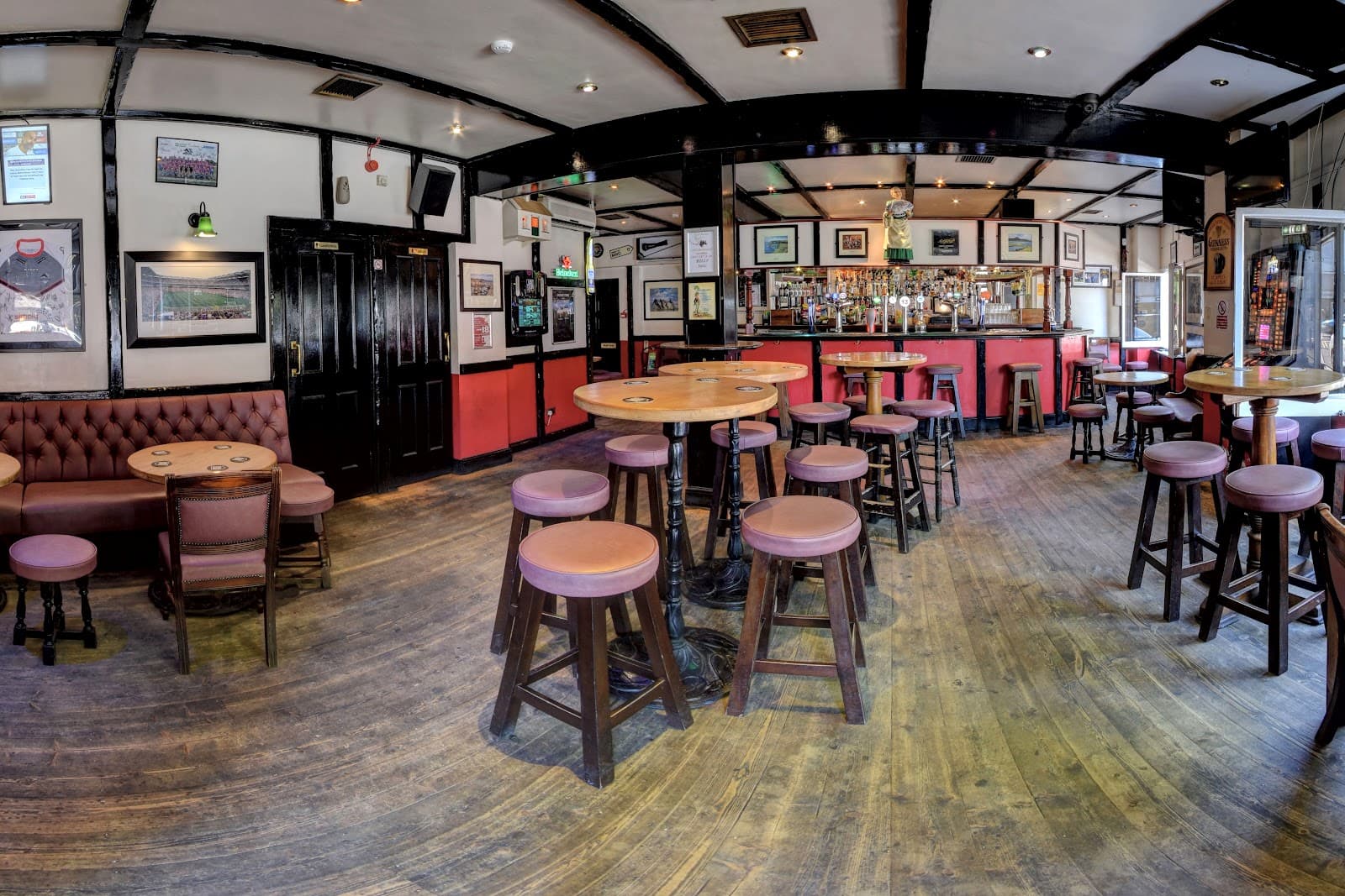 The Shanakee — Irish pub in London