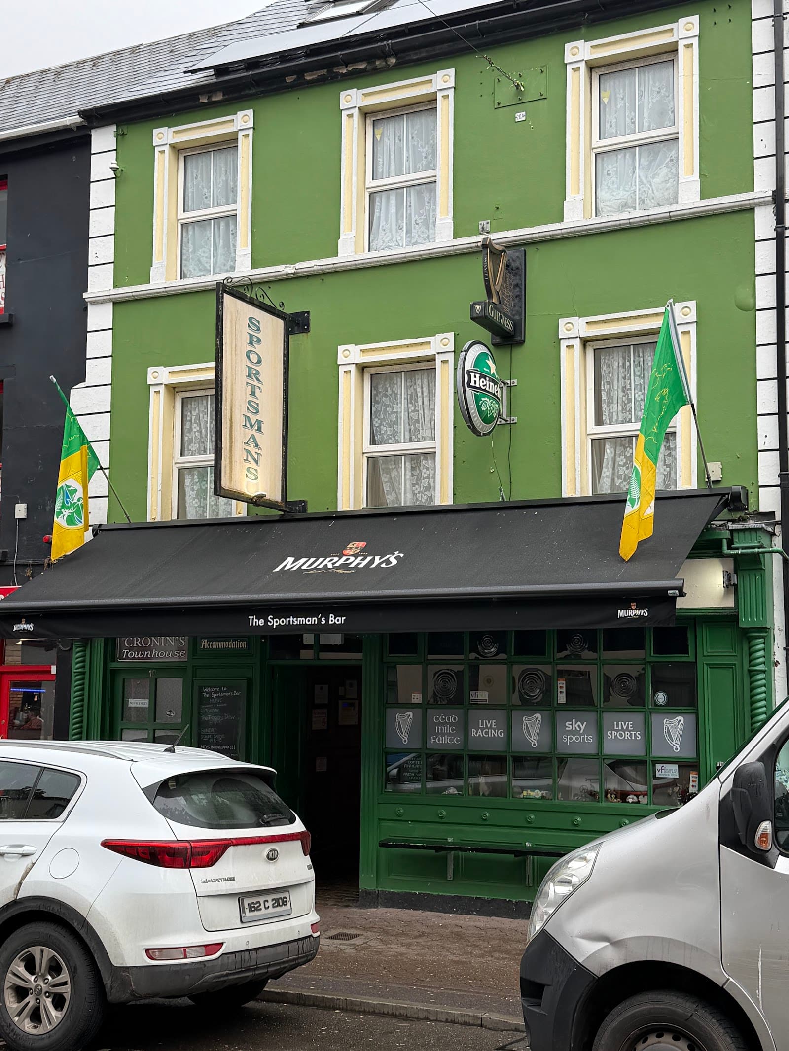 The Sportsmans Bar — Irish pub in Killarney