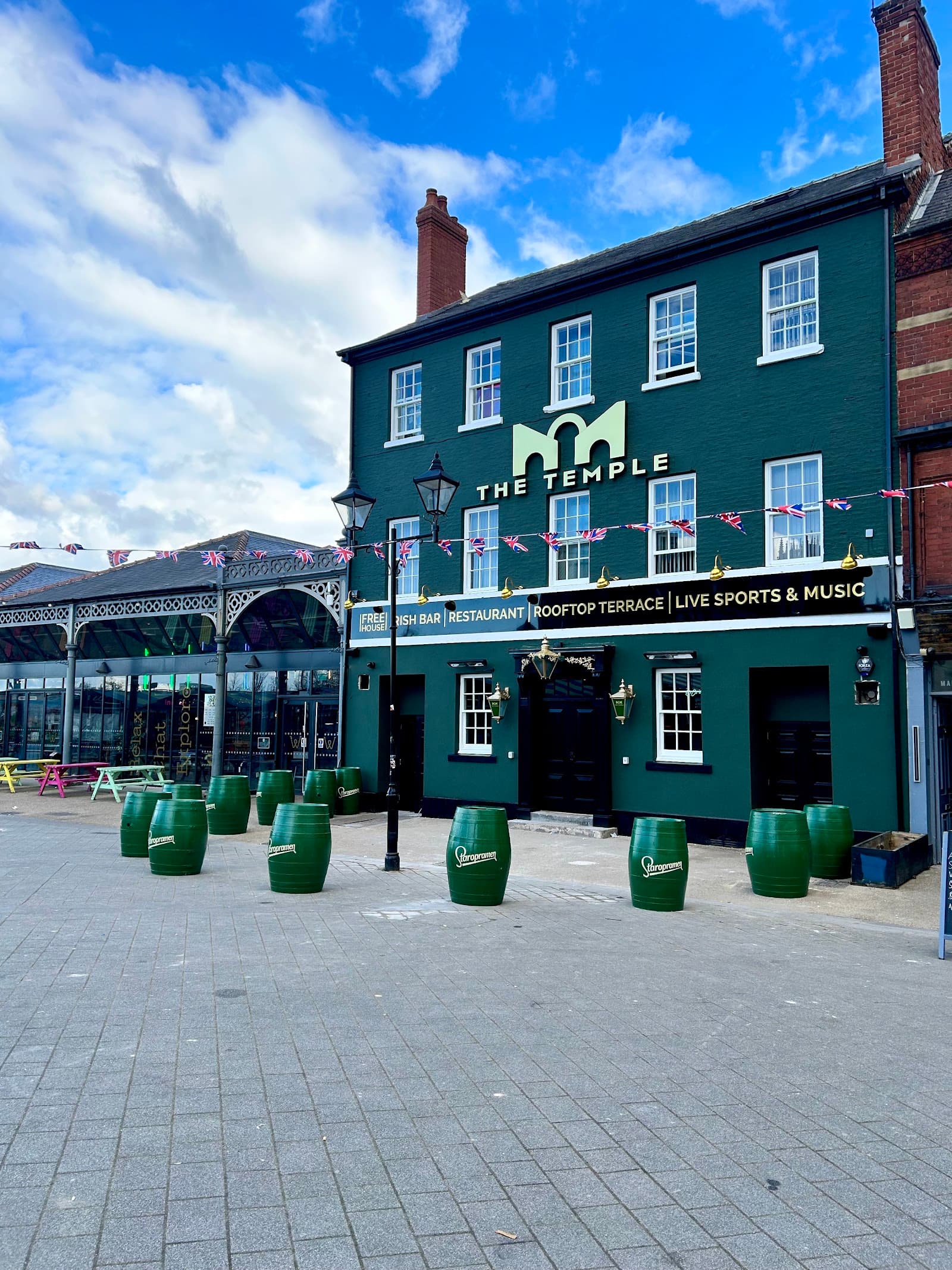The Temple Doncaster — Irish pub in Doncaster