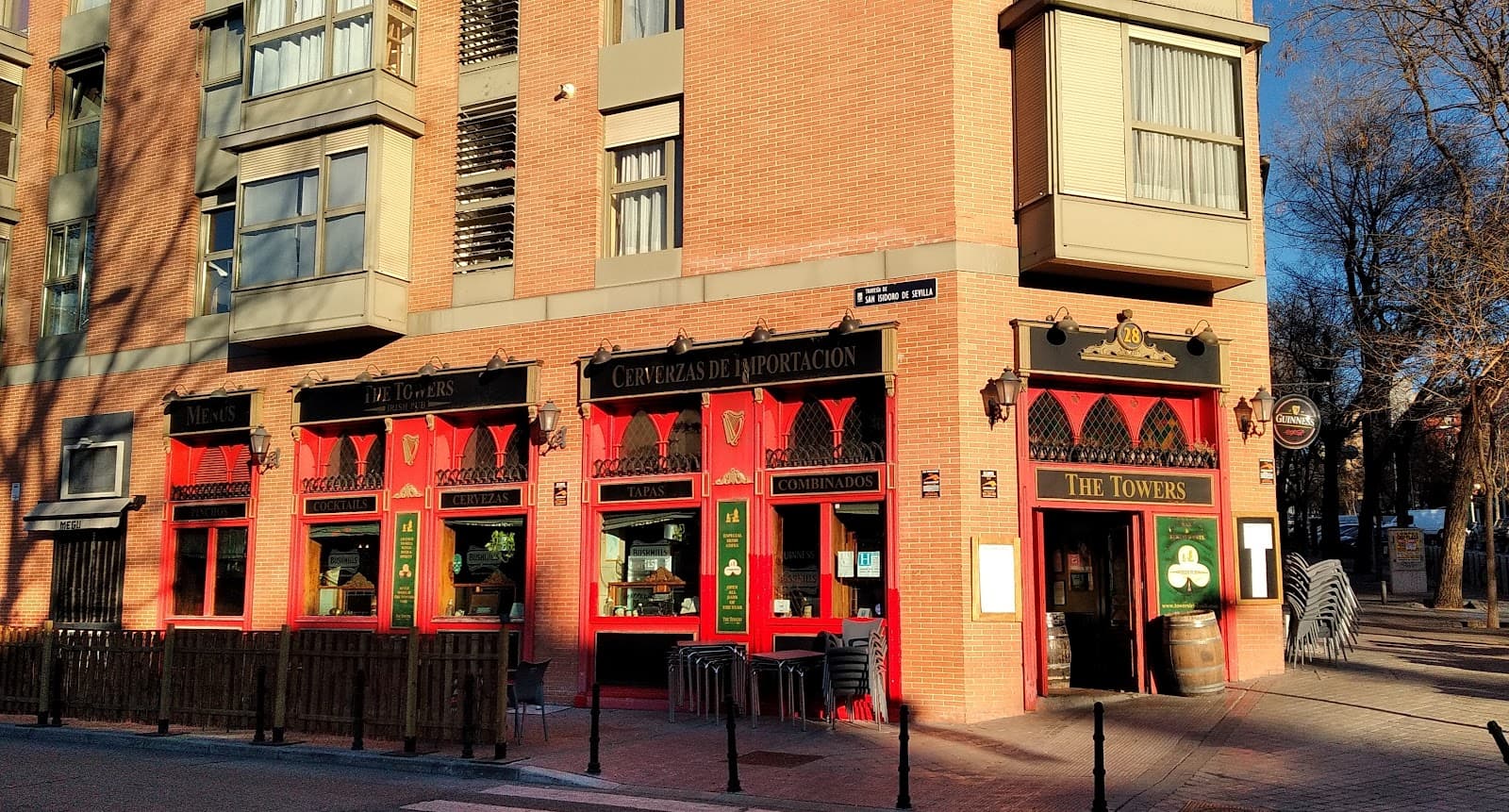 The Towers Pub — Irish pub in Madrid