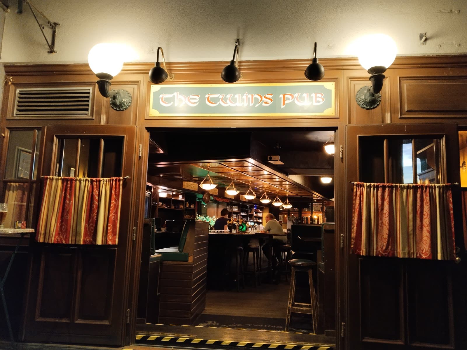 The Twins (irish) Pub Wien — Irish pub in Vienna