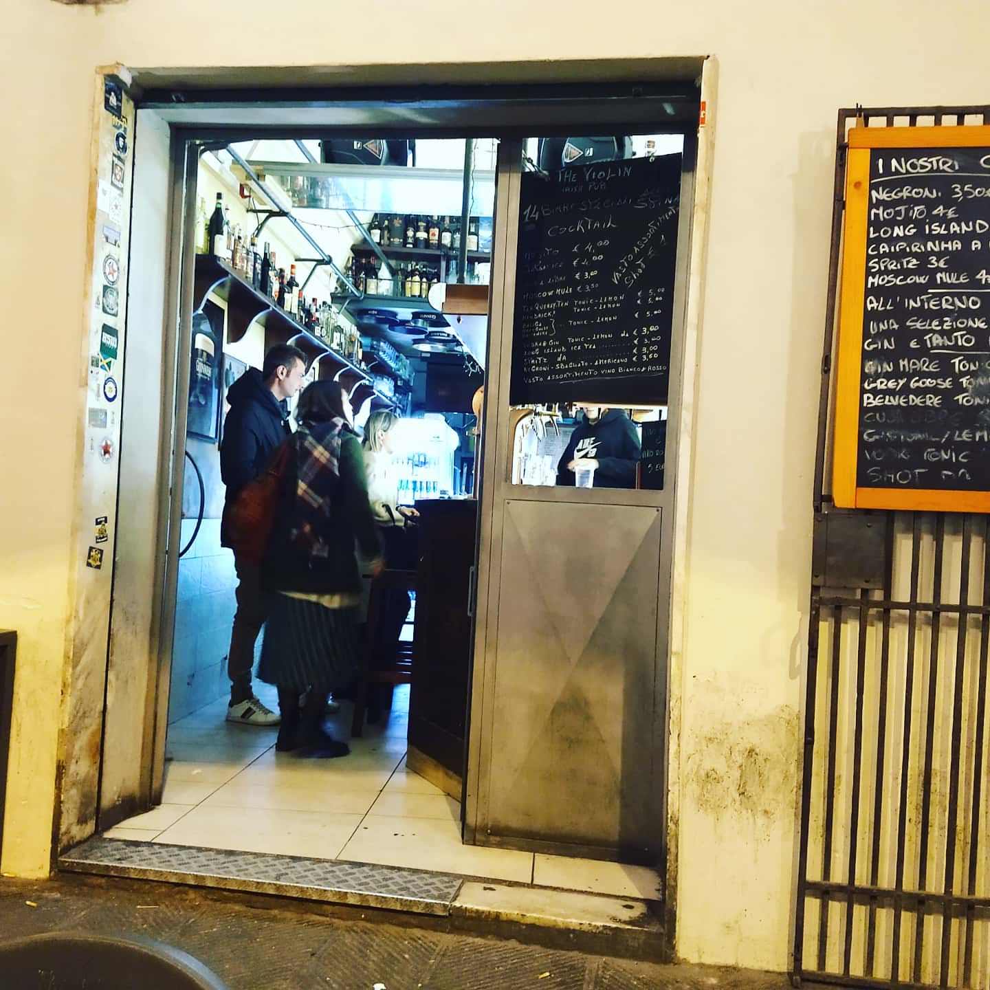 The Violin Irish Pub — Irish pub in Pisa