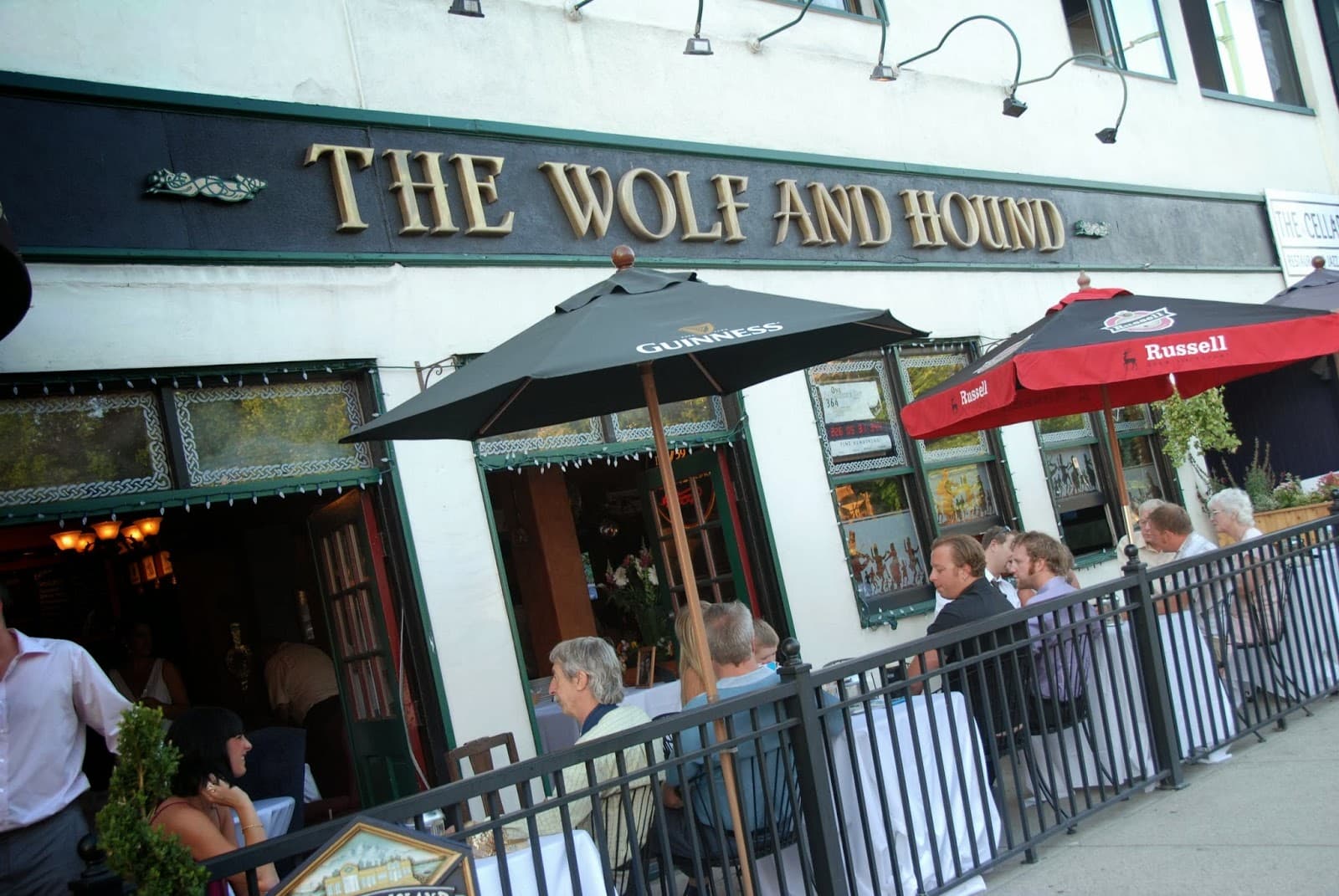 The Wolf and Hound — Irish pub in Vancouver
