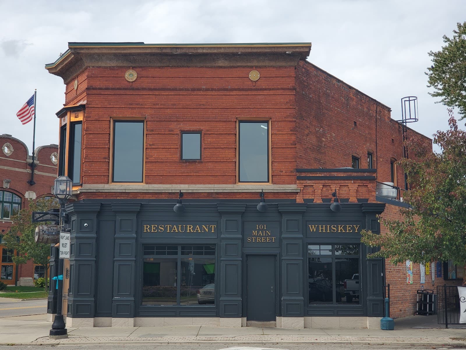 Three Blind Mice Irish Pub — Irish pub in Detroit