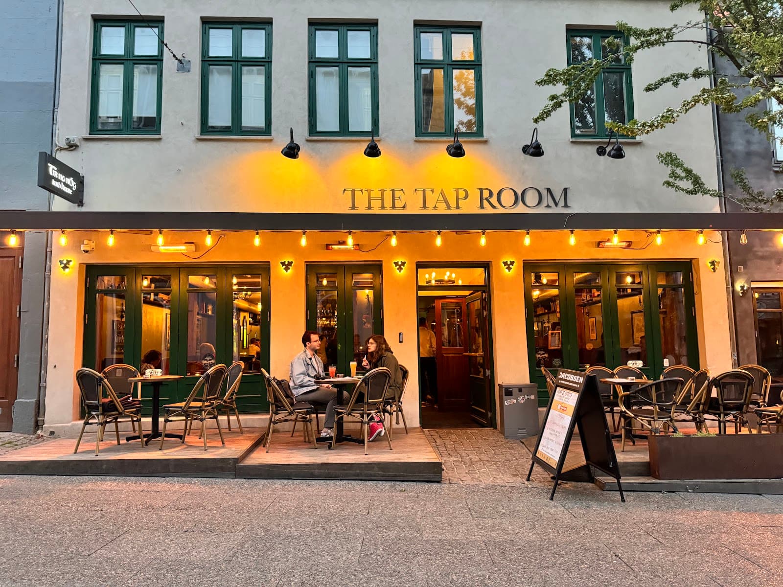 Tir Na nÓg - Irish Gastropub — Irish pub in Aarhus
