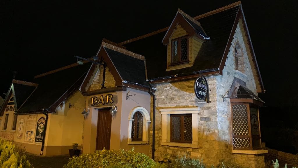 Tír na nÓg — Irish pub in Letterkenny