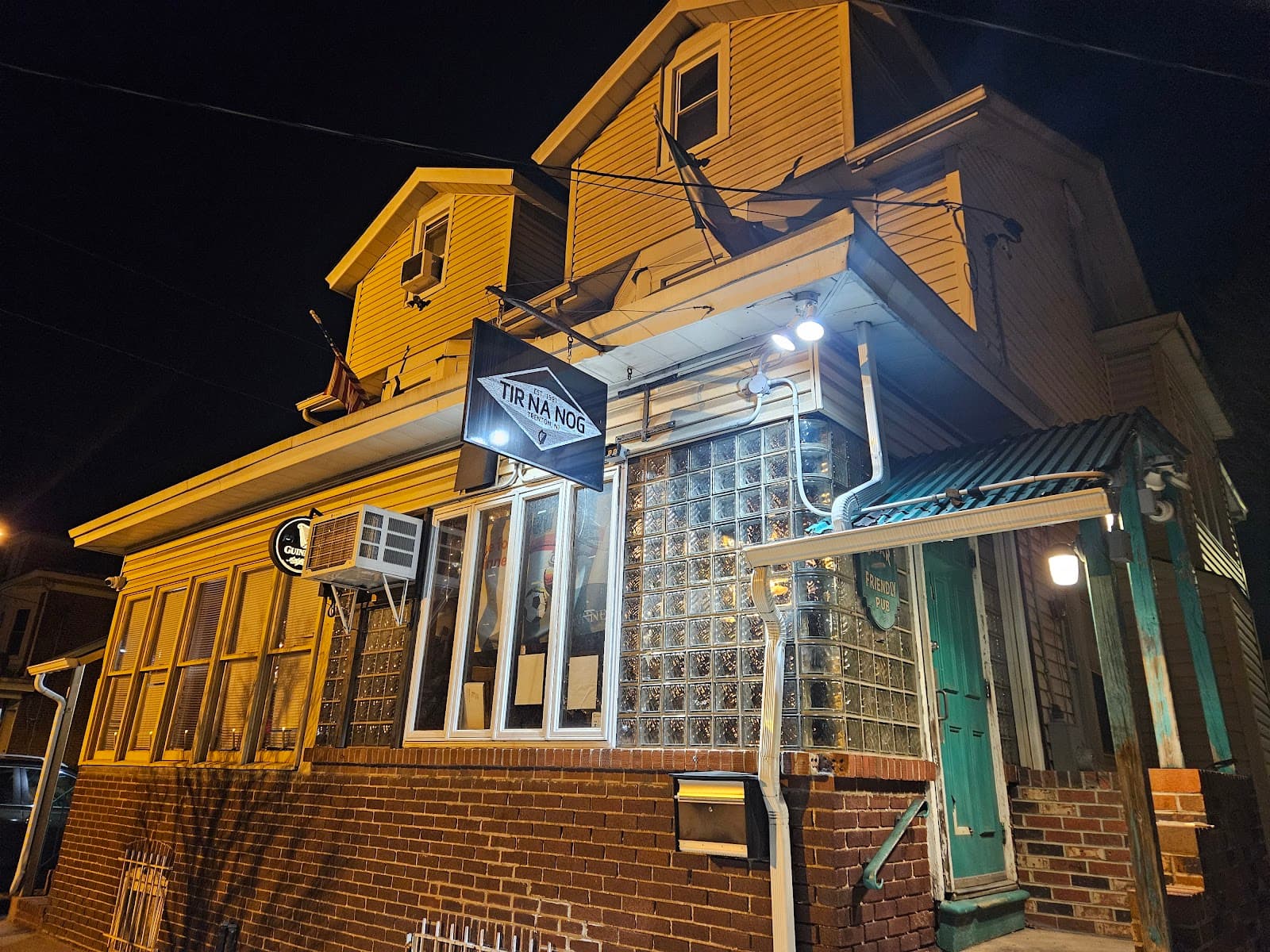 Tir na nOg - Trenton's Reel Irish Pub — Irish pub in Trenton