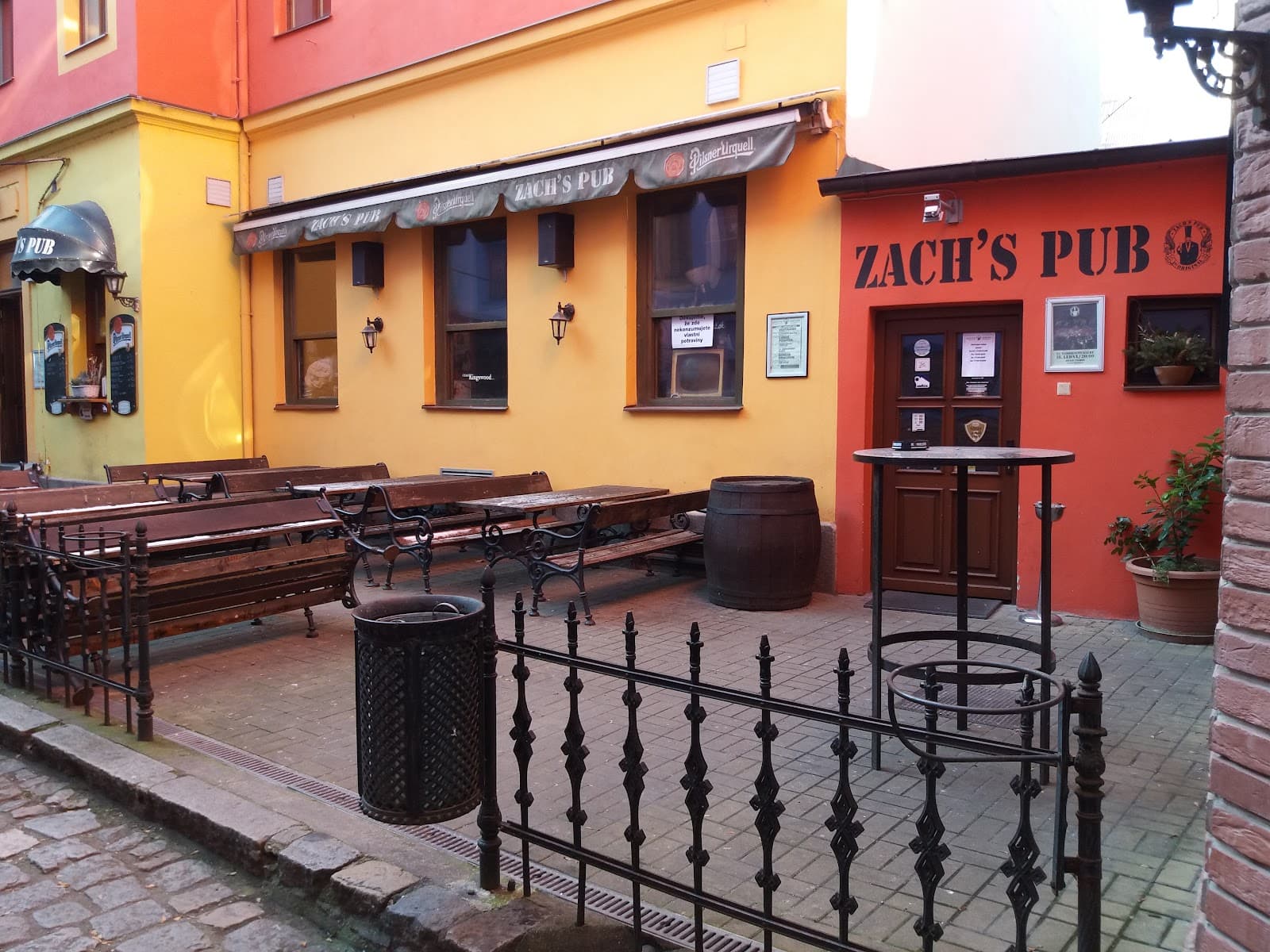 Zach's Pub — Irish pub in Plzeň