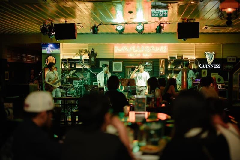 Mulligans Irish Bar | Khaosan road — Irish pub in Bangkok